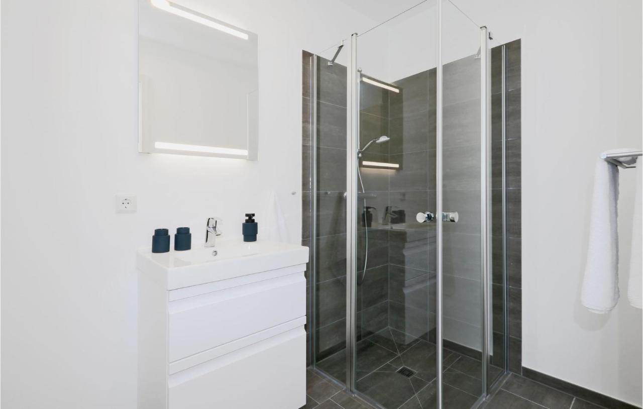 2 Bedroom Lovely Apartment In Lembruch-Duemmer See Exterior foto